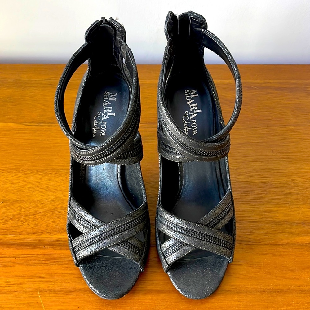 COLE HAAN x Maria Sharapova black pumps with zipper accents - Size 8.5